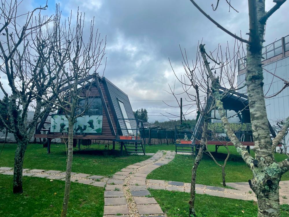 Implantación de cabanas para aloxamento turístico en Mos_capa